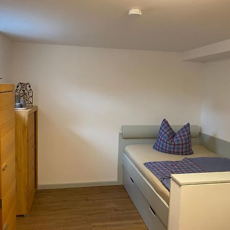 Saale Unstrut Ferienwohnung I Naumbourg Extérieur photo