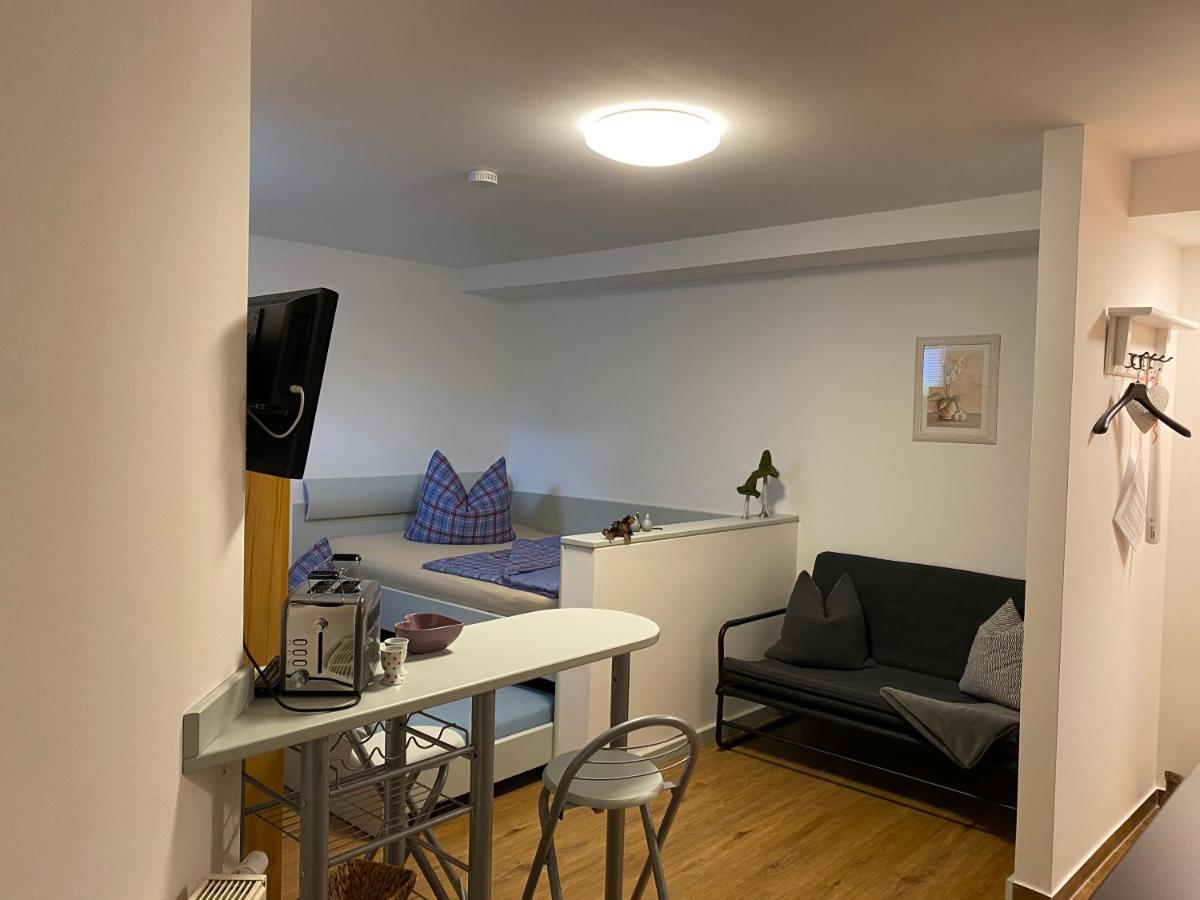 Saale Unstrut Ferienwohnung I Naumbourg Extérieur photo